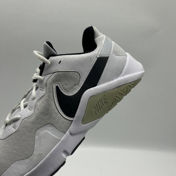 NIKE Legend Essential 2 White Black Running Shoes Men’s Size 15 CQ9356-002 - Picture 9 of 10